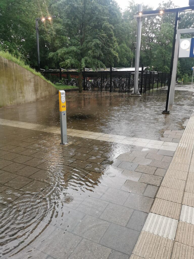 wateroverlast bussum OV